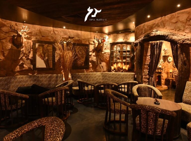 Tipsy Buffalo Bar